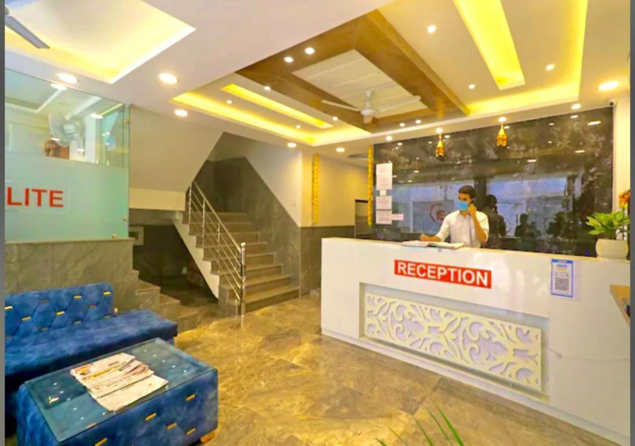Hotel The Glory Near Delhi International Airport New Delhi Exterior photo